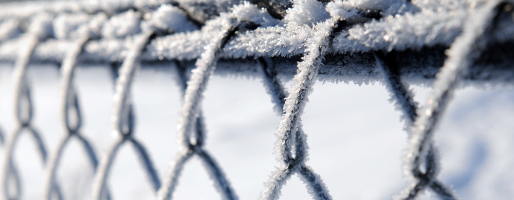 amarok_blog_fence-with-ice_cold_weather_tips_to_enhance_safety_and_security